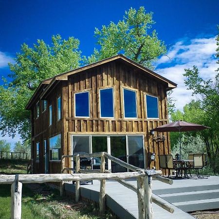 Rustic Hideaway Villa Cortez Exterior photo