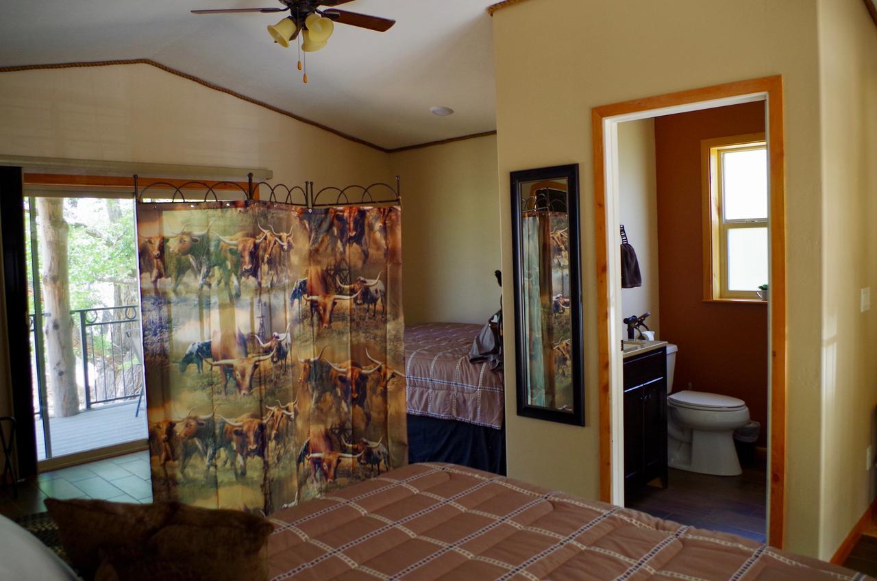 Rustic Hideaway Villa Cortez Exterior photo